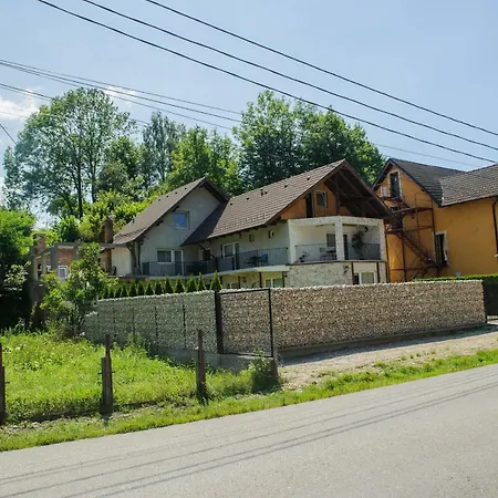 Vila Simeon Moeciu Гостьовий будинок *